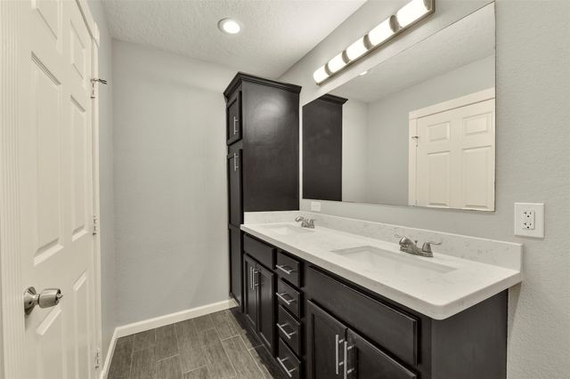 1125 Grace Street, Deer Park, TX 77536