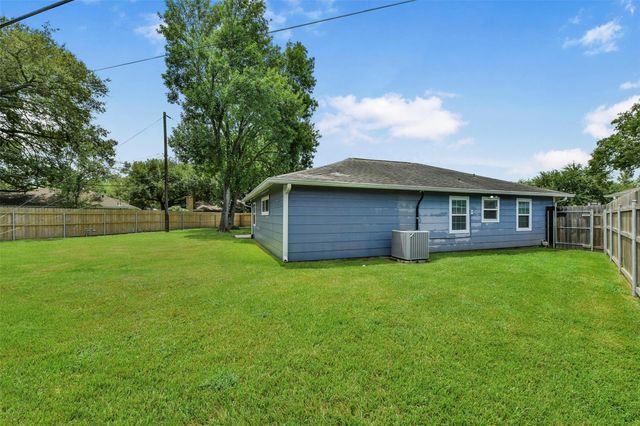 1125 Grace Street, Deer Park, TX 77536