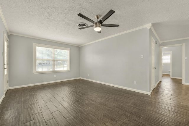 1125 Grace Street, Deer Park, TX 77536