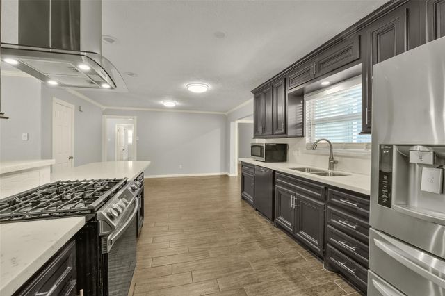 1125 Grace Street, Deer Park, TX 77536