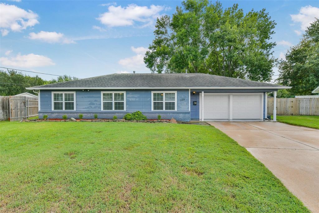 1125 Grace Street, Deer Park, TX 77536