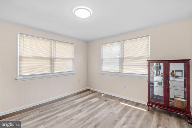 242 HENDRICKSON AVE, Beverly, NJ 08010