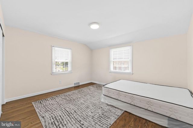 242 HENDRICKSON AVE, Beverly, NJ 08010
