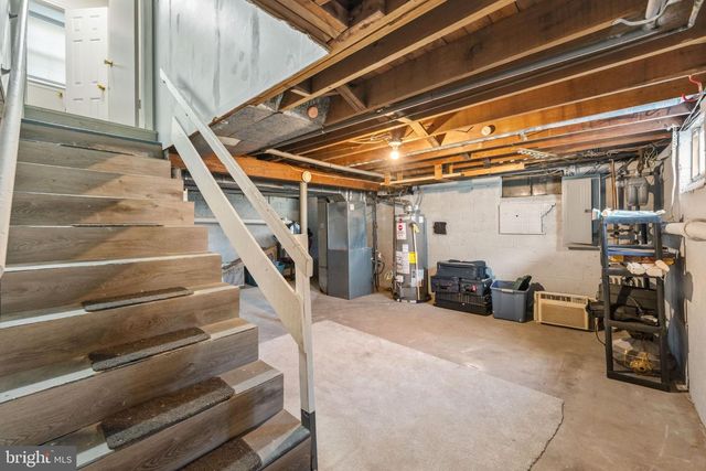 242 HENDRICKSON AVE, Beverly, NJ 08010