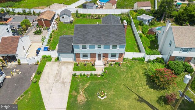 242 HENDRICKSON AVE, Beverly, NJ 08010
