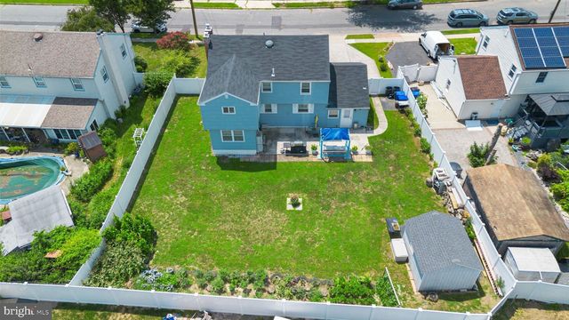 242 HENDRICKSON AVE, Beverly, NJ 08010