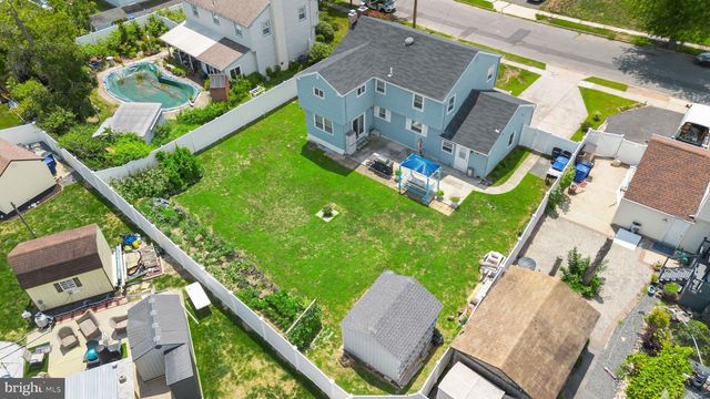 242 HENDRICKSON AVE, Beverly, NJ 08010