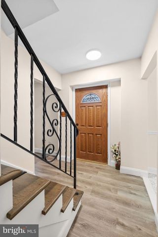 242 HENDRICKSON AVE, Beverly, NJ 08010