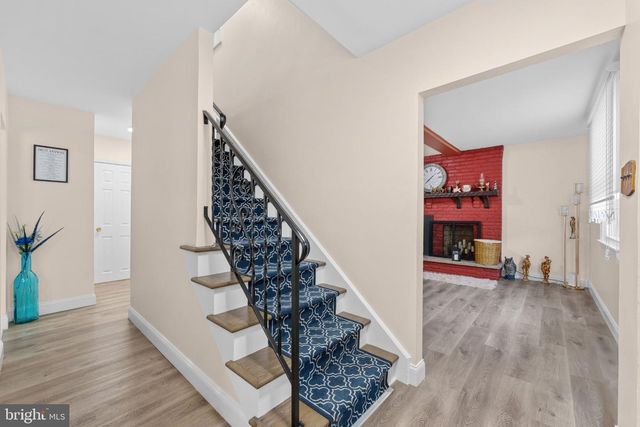 242 HENDRICKSON AVE, Beverly, NJ 08010
