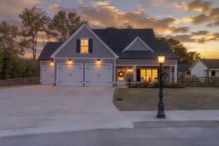 184 Bridlewood Drive, Ringgold, GA 30736