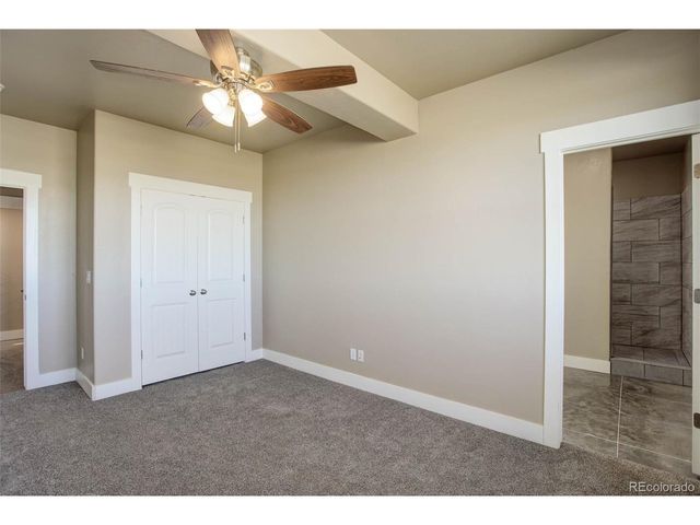 45425 Wolf Creek Dr, Bennett, CO 80102