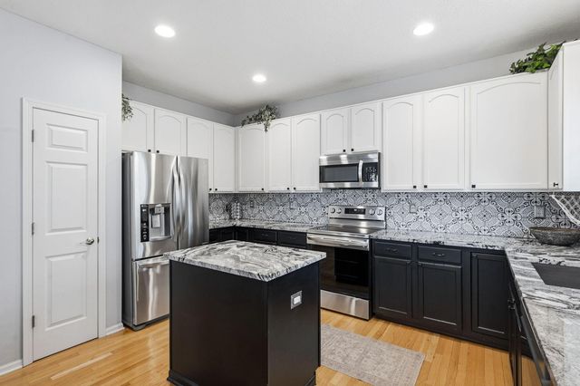5985 Coventry Cross Lane, Hilliard, OH 43026