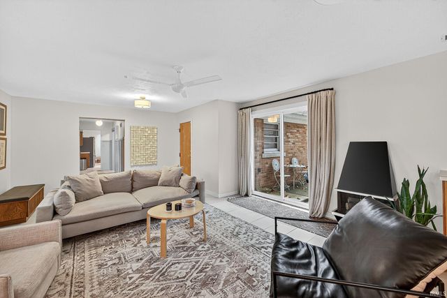 1345 E Victoria Street, South Bend, IN 46614