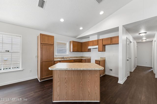 1470 WINDLE Street, Jacksonville, FL 32209