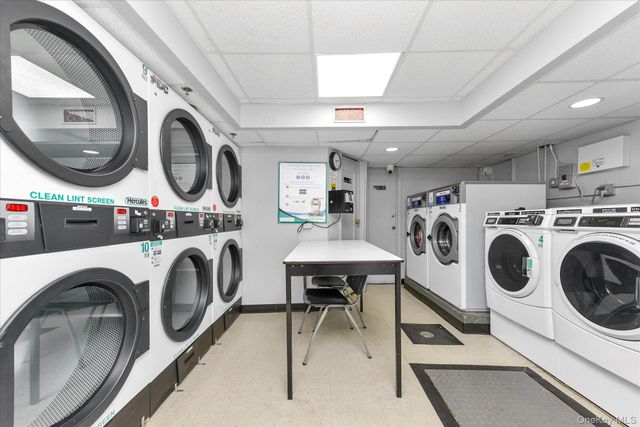 9941 64th Avenue E11, Rego Park, NY 11374