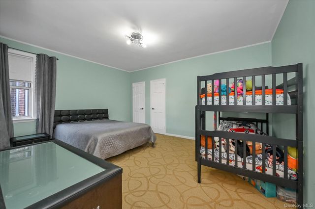 9941 64th Avenue E11, Rego Park, NY 11374