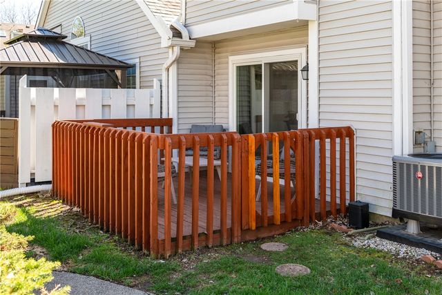 6884 Cedar Cove Drive, Centerville, OH 45459