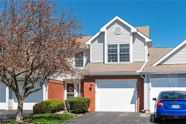 6884 Cedar Cove Drive, Centerville, OH 45459