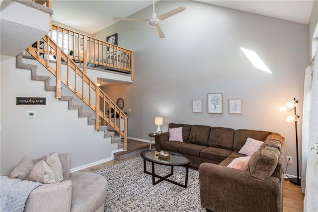 6884 Cedar Cove Drive, Centerville, OH 45459
