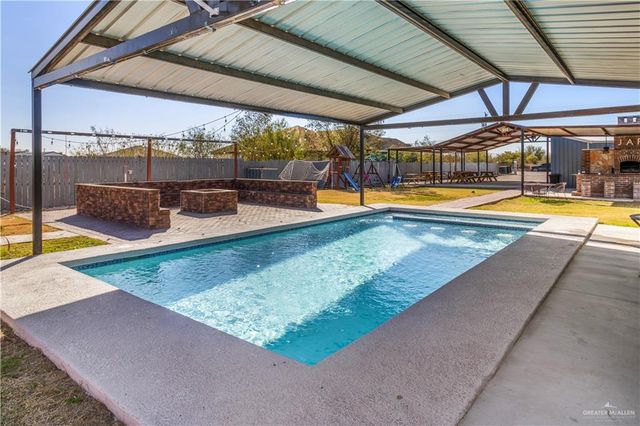 39404 Circle 6, N Street, Penitas, TX 78576