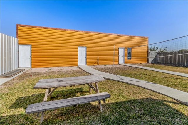 39404 Circle 6, N Street, Penitas, TX 78576