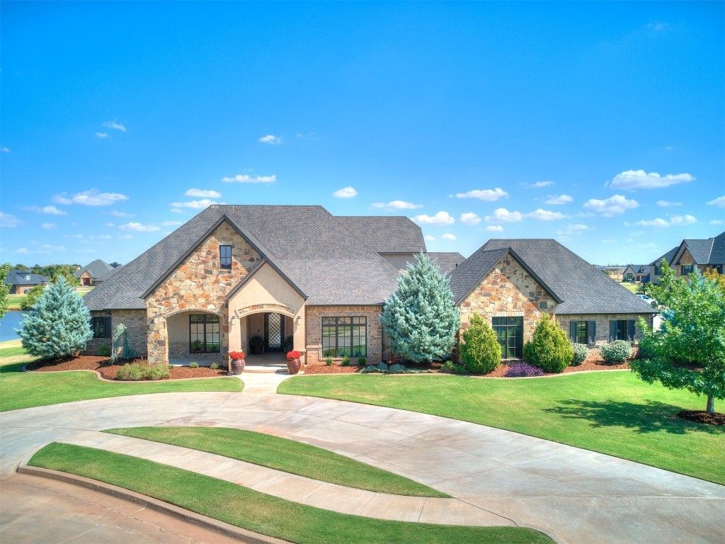 1205 Cobblestone Lane, Kingfisher, OK 73750