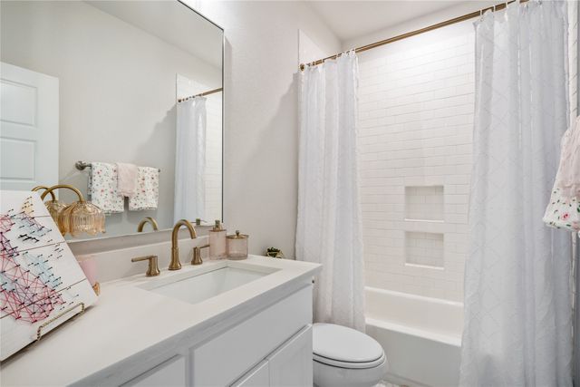 620 Dickens Drive, Aledo, TX 76008