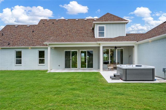 620 Dickens Drive, Aledo, TX 76008