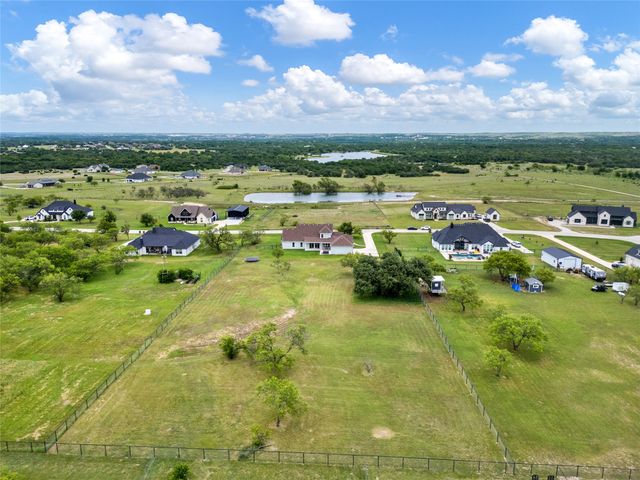 620 Dickens Drive, Aledo, TX 76008