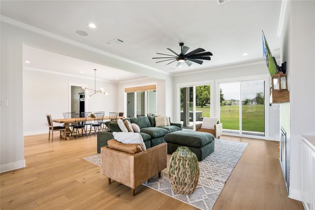 620 Dickens Drive, Aledo, TX 76008