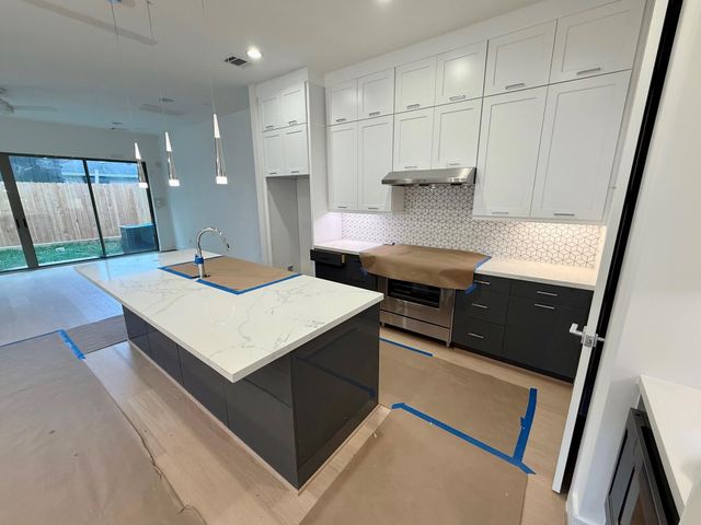 2630 Peckham Street, Houston, TX 77098