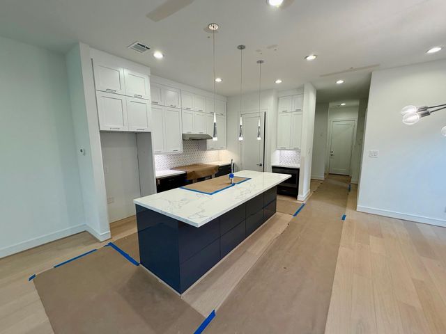 2630 Peckham Street, Houston, TX 77098