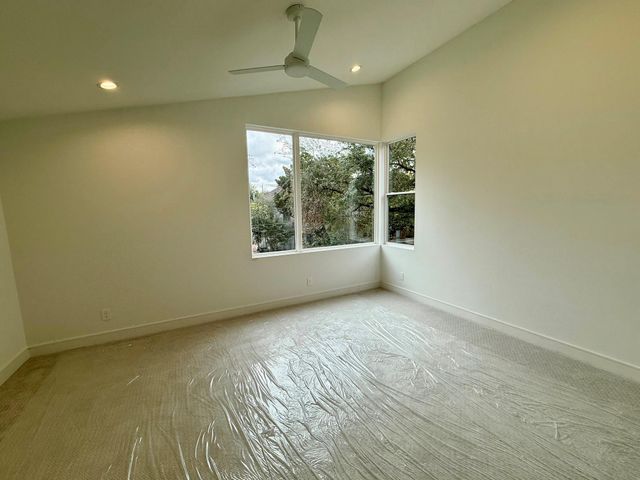 2630 Peckham Street, Houston, TX 77098