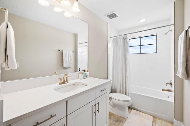 12940 STEED TRACE LOOP, Lithia, FL 33547