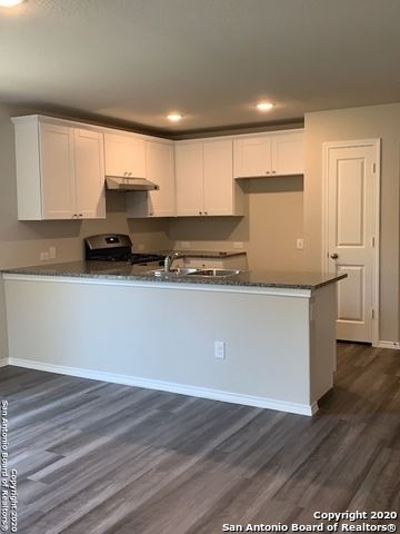 1307 Robbins Point, San Antonio, TX 78245