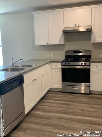 1307 Robbins Point, San Antonio, TX 78245