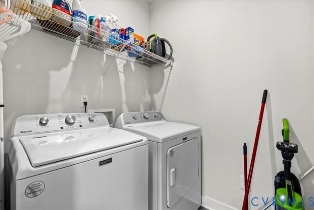 11313 Vulcan Ln, Chester, VA 23831