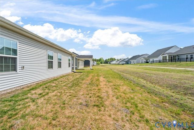 11313 Vulcan Ln, Chester, VA 23831