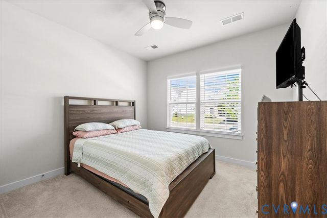 11313 Vulcan Ln, Chester, VA 23831