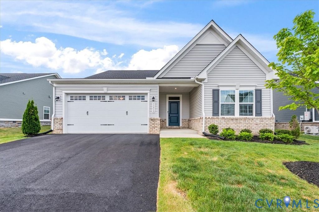 11313 Vulcan Ln, Chester, VA 23831