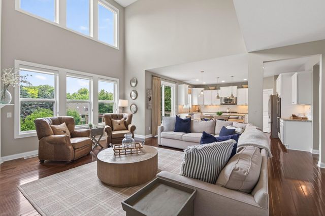 9081 Harrow Way, Eden Prairie, MN 55347