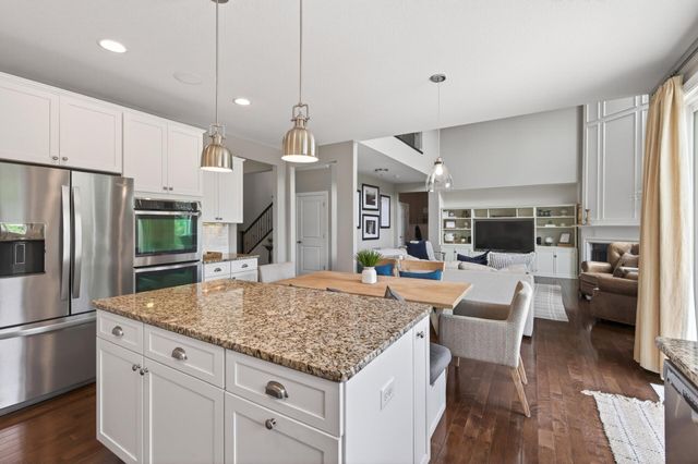 9081 Harrow Way, Eden Prairie, MN 55347