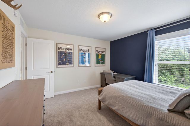 9081 Harrow Way, Eden Prairie, MN 55347