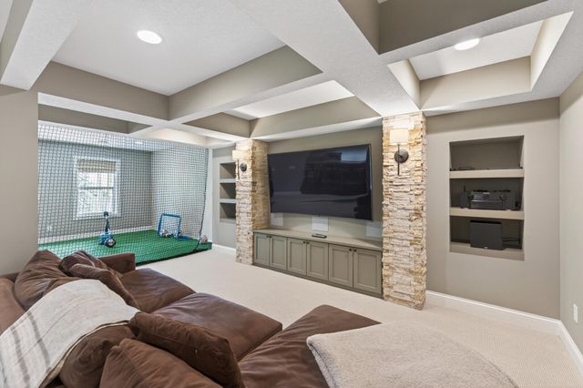 9081 Harrow Way, Eden Prairie, MN 55347