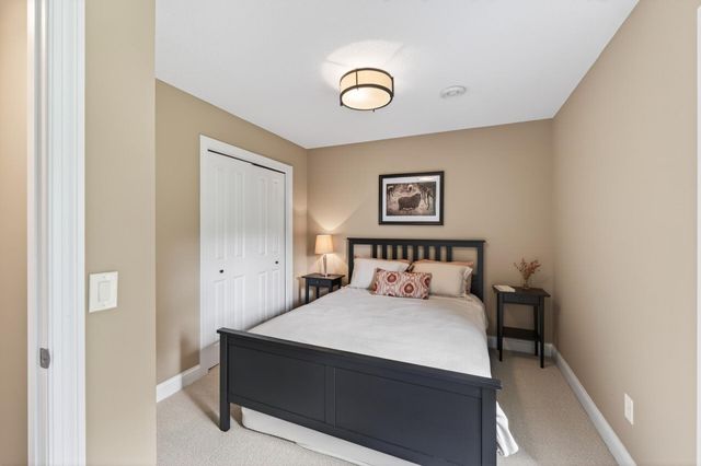 9081 Harrow Way, Eden Prairie, MN 55347