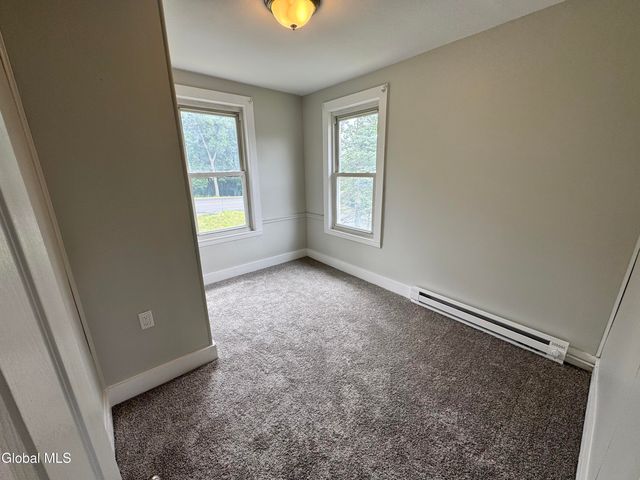 45 6th Street, Waterford, NY 12188