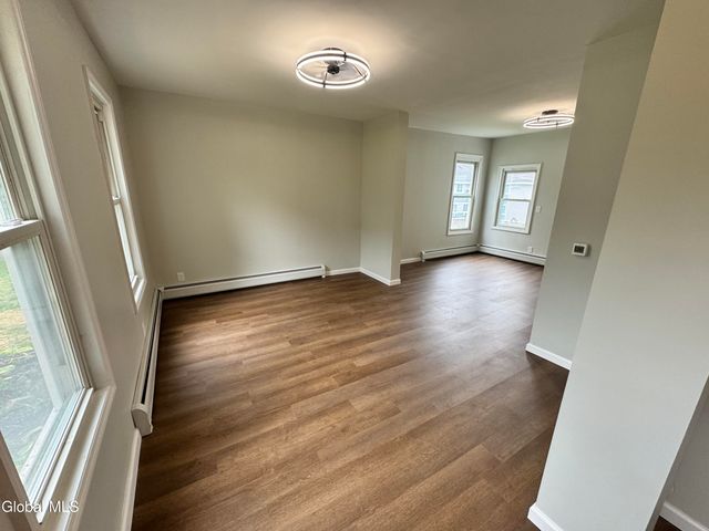 45 6th Street, Waterford, NY 12188
