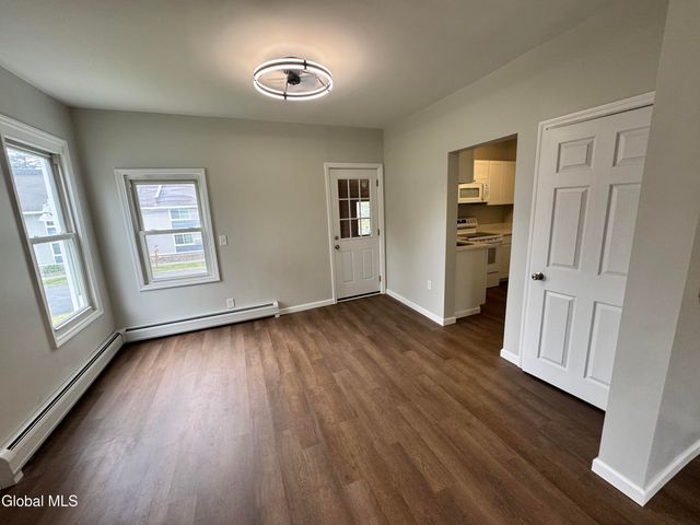 45 6th Street, Waterford, NY 12188