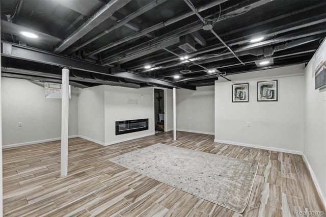 4211 Woodworth Street, Dearborn, MI 48126