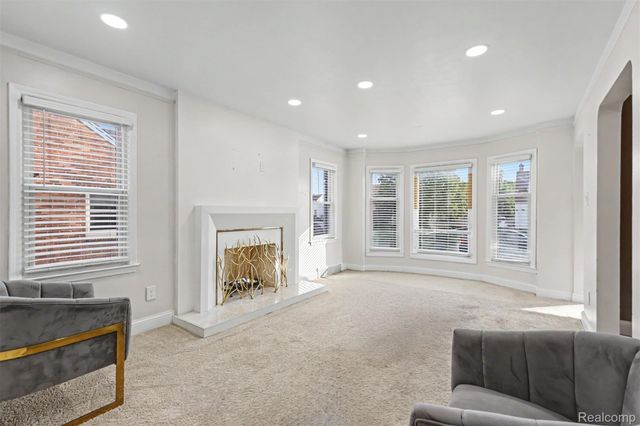 4211 Woodworth Street, Dearborn, MI 48126